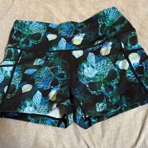 Ocean skull cvg 2.5” Athletic Shorts